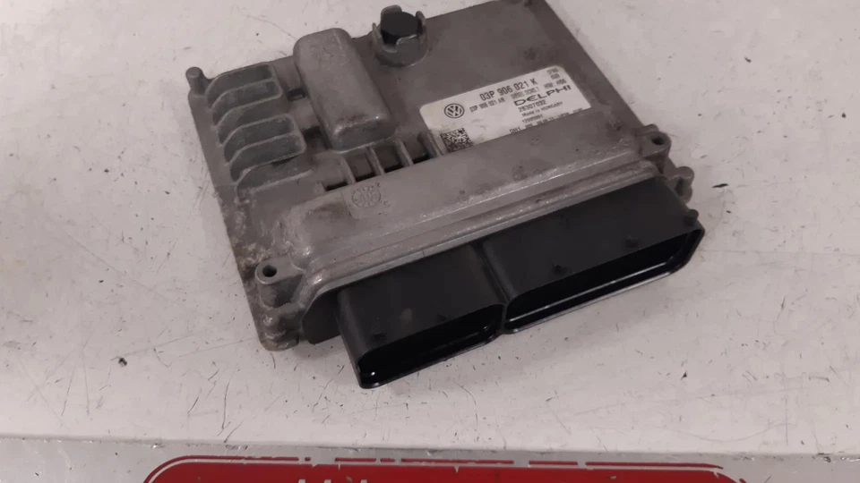 CENTRALINA INIEZIONE Skoda Fabia II Combi 2011 03P906021K / 03P906021AN - Immagine 1 di 1