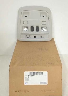 Nuevo OEM GM consola superior techo corredizo 2008-2014 Cadillac CTS 4 puertas gris 25822398 Foto 1 de 4