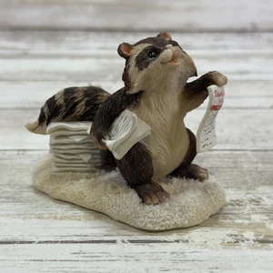 Charming Tails By Dean Griff EXTRA! EXTRA! Racoon Figurine - Picture 1 of 7