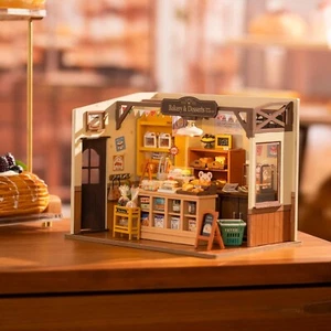 Rolife Minature Dollhouse DIY Handmade Becka's Baking Kit for Teens Gifts - Picture 1 of 10