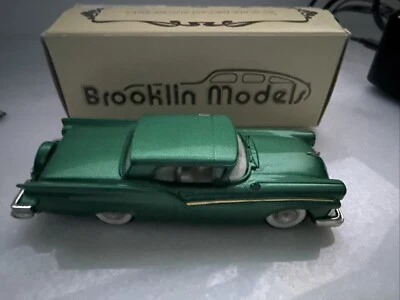 Ford Skyliner 1957 modelos Brooklin 35X CTCS 1991 escala 1/43 Foto 1 de 4