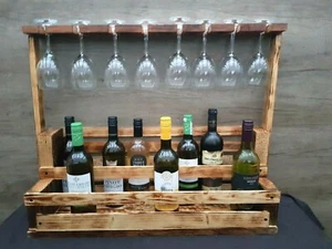 Estante de vino de madera hecho a mano tiene 12 botellas 7 vasos de vino rústico hecho en casa - Imagen 1 de 7