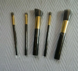 BILLION DOLLAR BROWS Charcoal 5 Piece Brush Set NEW in Box - Picture 1 of 10