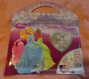 Disney Princess Stickers To Go 625 Pack New FREE SHIPPING - Picture 1 of 1
