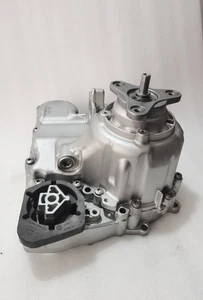 ATC350 Transfer Case Box Assy 27107643750 For BMW F01 F02 F10 535i xDrive 550i - Picture 1 of 8
