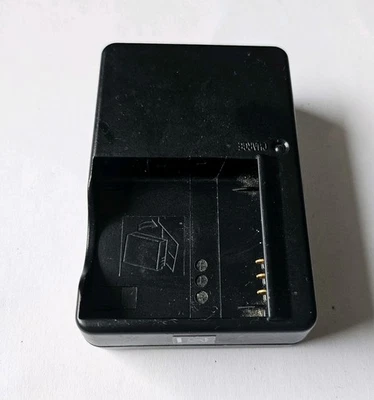 Genuine Ricoh BJ-7 Camera Battery Charger - #12 - Image 1 of 3