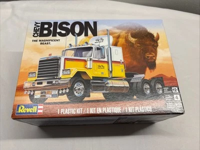 Level 4 Model Kit 1978 Chevrolet Bison Truck Tractor 1/32 Scale Model by Revell - Image 1 of 2