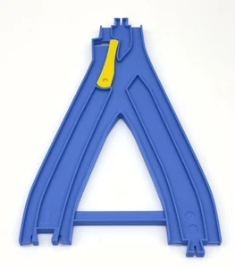 Genuine Thomas TOMY Plarail Track Section Y-Point Rail 2004 GUC SHIPS FAST - Picture 1 of 5