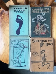 Selection Of Vintage Scouting Books, Mostly 1930s - Picture 1 of 11