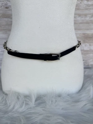 Calvin Klein 女式黑色漆皮链条腰带 M 码 — 第 1/4 张图片