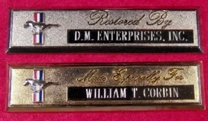 MUSTANG - PLACA DE TABLERO GRABADA PERSONALIZADA - Imagen 1 de 1