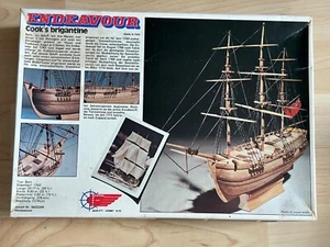 Vintage 1973 MANTUA Model Italy HMS Endeavour Cook‘s Brigantine Bausatz 1:120 - Bild 1 von 3