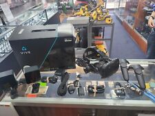 HTC vive headset with deluxe audio strap IN GREAT SHAPE WITH BOX COMPLETE!!!!