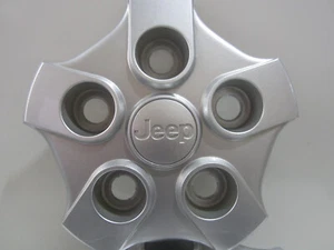 Jeep Patriot Compass Center Cap 0YX93TRMAB 9077 (07 08 09 10 11 12 13 14 15 16) - Picture 1 of 2