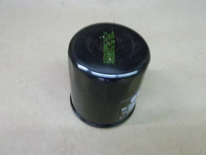 Oil Filter fits John Deere 345 425 445 Tractor Mower  rpl Kawasaki am107423 - Picture 1 of 1