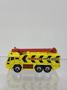 Vintage Matchbox Airport Fire Truck Airport Fire Rescue Yellow Red Ladder 1992 - Picture 1 of 11