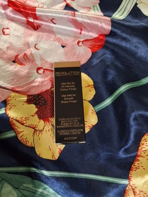 Revolution The One Sculpt Contour Stick Contour And Perfect 12G - Image 1 of 3