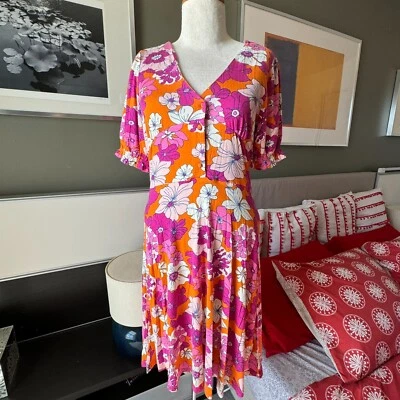 - Vestido Floral ModCloth Súper Elástico Fluido Primavera Verano Retro MEDIANO Foto 1 de 4