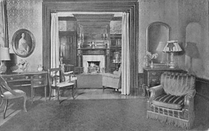 Postcard NC: Hotel Queen Anne, Parlor, New Bern, North Carolina, 1940's - Picture 1 of 2