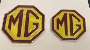 MG TF LE500 BADGE SET 2 Badges In The Original Mg Colours Neu Mit 3M Backing - Bild 1 von 2