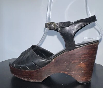 De Colección Talla 6 Años 70 Cuero Negro Plataforma Cuña Madera Tacón Zapatos Sandalias BOHO Hippie Foto 1 de 4