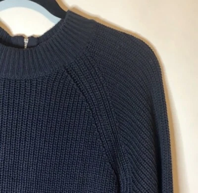 Suéter H&M Grueso Tejido Acanalado Azul Marino Oscuro Cuello Redondo Cremallera Trasera Talla XS Foto 1 de 4