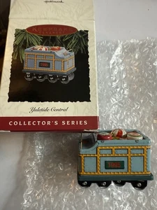 1997, YULETIDE CENTRAL, 4TH CARGO CAR, HALLMARK KEEPSAKE ORNAMENT - Picture 1 of 9