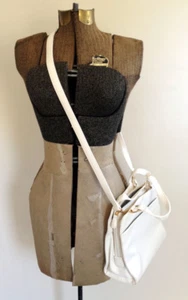 Liz Clairborne bright white arctic convertible shoulder bag formal purse mod - Picture 1 of 12