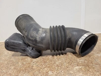 2006 SUBARU TRIBECA B9 3.0L AIR INTAKE TUBE/ RESONATOR DUCT - Image 1 of 4