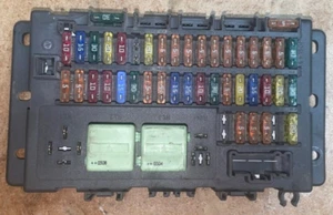 2002-2006 Mini Cooper R50 R52 Fuse Box Junction Relay Module OEM P/N# 6 906 600 - Picture 1 of 12