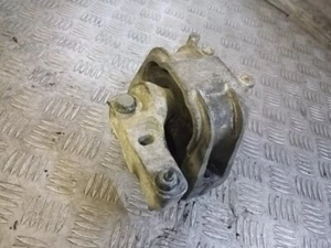 VOLKSWAGEN GOLF MK5 2.0 DIESEL TDI BKD 2003-2008 ENGINE MOUNT  - Picture 1 of 6