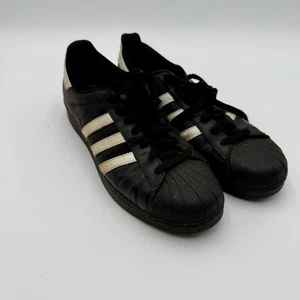 Adidas Superstar schwarz weiß Schuhe Herren 11 OG 3-Streifen gut getragen - Bild 1 von 6
