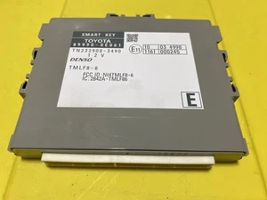 2015 Toyota Lexus Rx350 Smart Key Control Module 89990-0E061 OEM Suv - Picture 1 of 5
