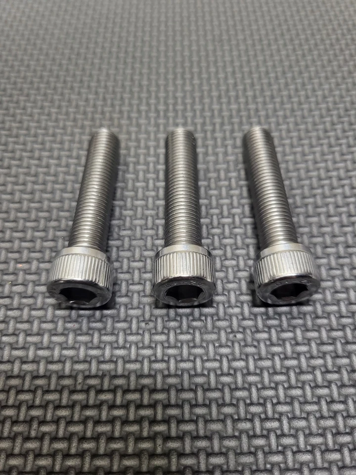 Pernos de tubo de escape de acero inoxidable para moto acuática Kawasaki 650 Sx X2 Westcoast  Foto 1 de 1