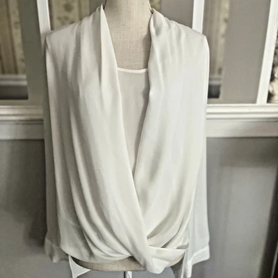 Vince Camuto шикарный струящийся надежном верх с камзолом шаль воротник белый M - Изображение 1 из 4