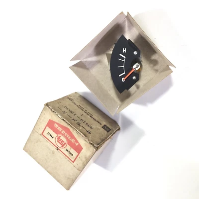 NOS FUEL GAUGE TOYOTA COROLLA KE20 1970-1974 GENUINE JAPAN 83410-12030 - Image 1 of 4