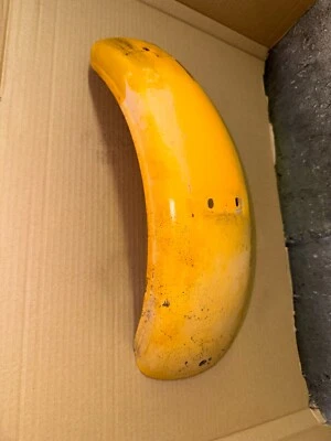 79 honda ct-70 oem желтое заднее крыло, 80100-126-720ZB - Изображение 1 из 4