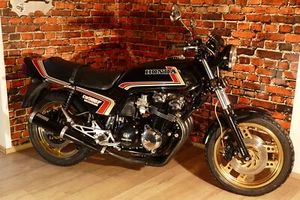 Honda CB 750 / 900 / 1100 F Dekorsätze Decals diverse Model Evolution No OEM - Picture 1 of 2
