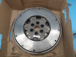 LuK 415 0182 10 FORD Fiesta Mk5 Fusion Mazda 2 DMF Schwungrad - 3 - Bild 1 von 4