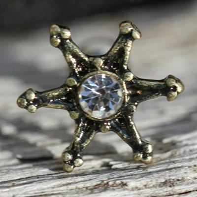 Vintage Gold Plated Star Cartilage Earring - Image 1 of 2