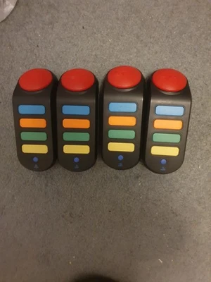4 X WIRELESS BUZZERS TESTED SONY PS3 NO DONGLE NO DONGLE UK UK - Image 1 of 2