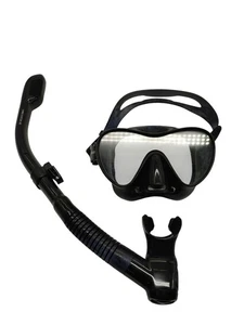 Cressi F1 + Dry Combo Konturfreie Maske + Schnorchel Dry Combo Unisex-Tauchset - Bild 1 von 3