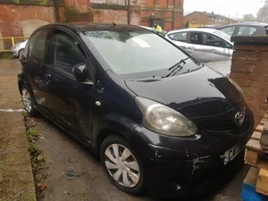 TOYOTA AYGO MK1 2012-14 FACELIFT 1KR FE ***BRUCH** SCHWARZ - Bild 1 von 2