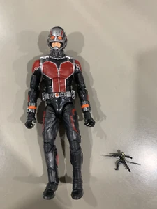 Comic Antman Marvel Legends Figure w/ MCU Mini Yellowjacket Figure - Picture 1 of 4