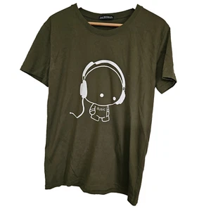Camiseta Gráfica Música Hombre Mediana Verde Jaspeada Manga Corta Informal Jaleeman - Imagen 1 de 3