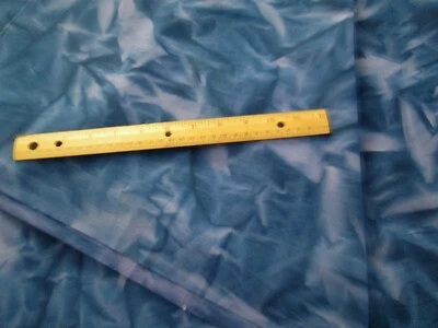 Estate Find, tela de edredón de algodón tie dye tonal púrpura y azul, 1 yarda x 45" de ancho, nueva Foto 1 de 2