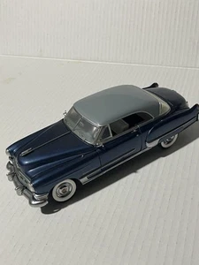Cadillac 1949 Franklin Mint cupé DeVille escala 1:24 diecast modelo de coche azul - Imagen 1 de 6
