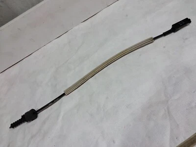 Кабель привода ручки замка передней двери Volvo S60 V70 XC70 9485042 - Изображение 1 из 4