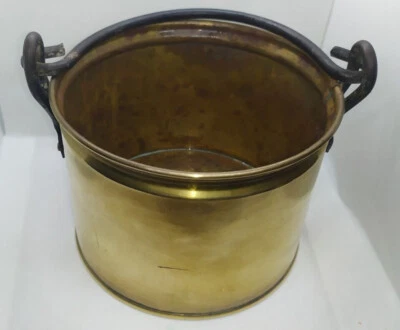 Petit Chaudron en Cuivre ancien Diam. 14.5cm- Haut. 11cm - Photo 1/4