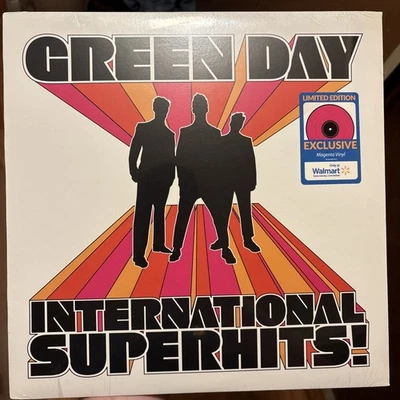 Green Day ¨International Superhits!¨ (Reprise Records 48145-1) Magenta LP/Vinyl - Image 1 of 2
